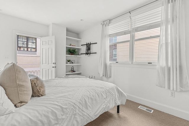 30 2nd Street A&B, Cambridge, MA 02141