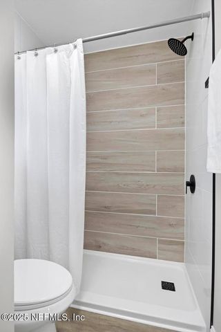 1647 WINDY OAKS Drive, Jacksonville, FL 32225