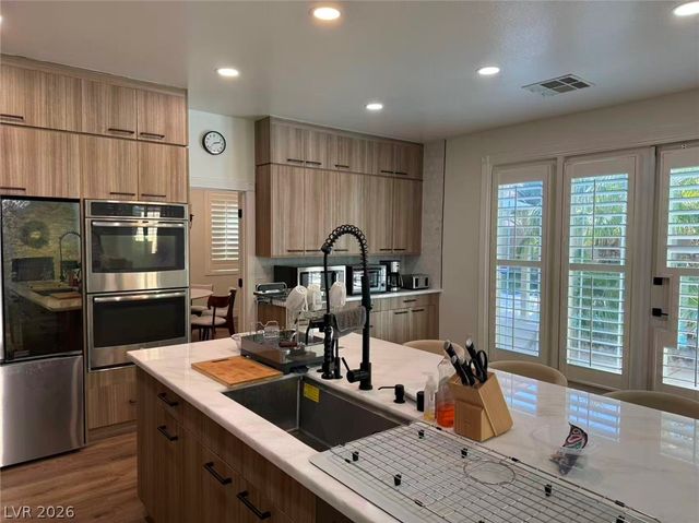 605 Runbridge Street, Las Vegas, NV 89144