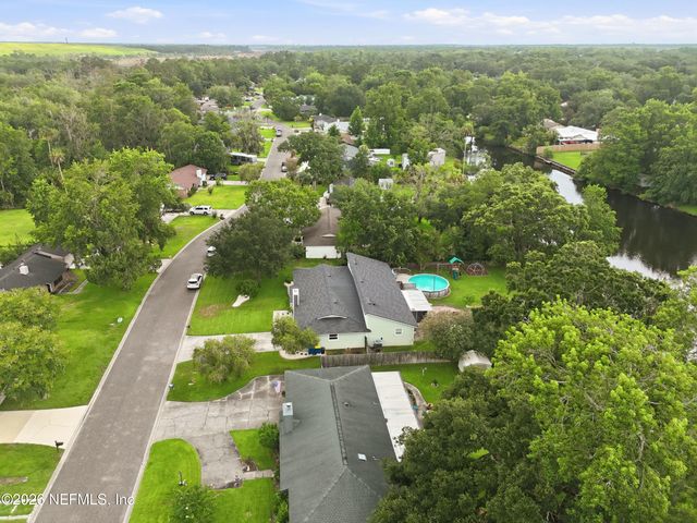 209 PEREGRINE Court, Jacksonville, FL 32225