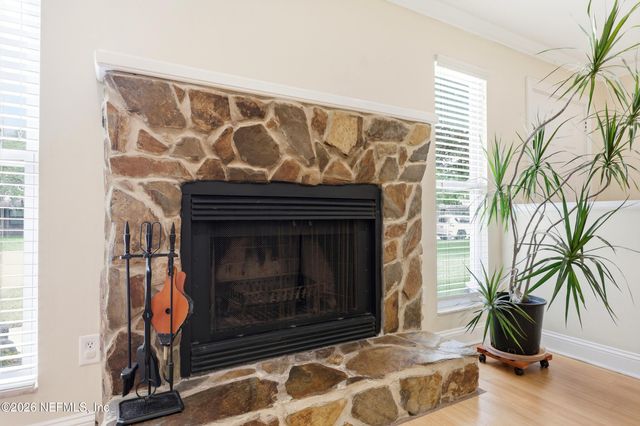 209 PEREGRINE Court, Jacksonville, FL 32225