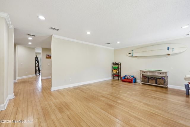 209 PEREGRINE Court, Jacksonville, FL 32225