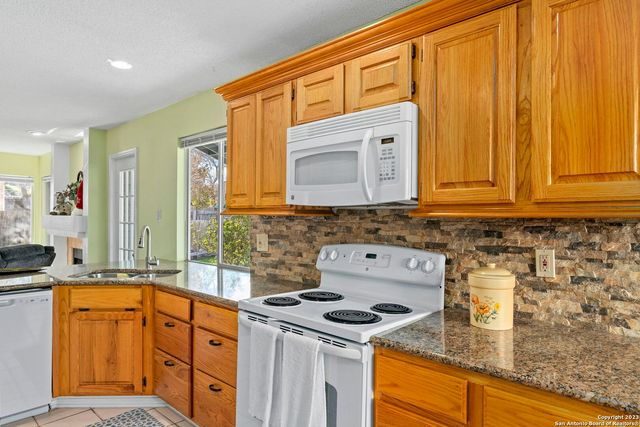 14619 hillside, San Antonio, TX 78233