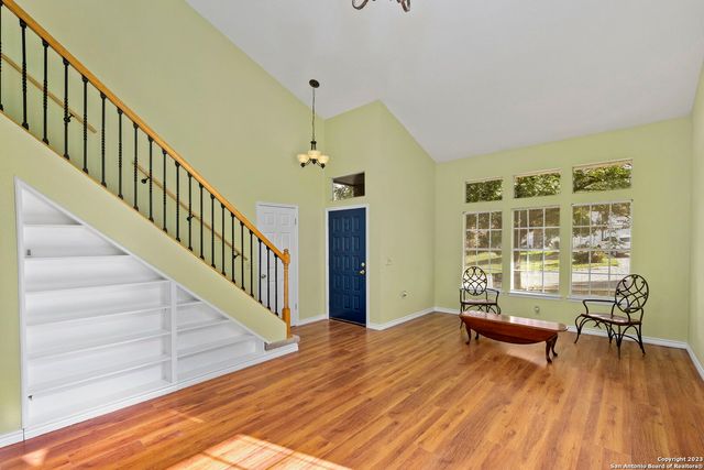 14619 hillside, San Antonio, TX 78233