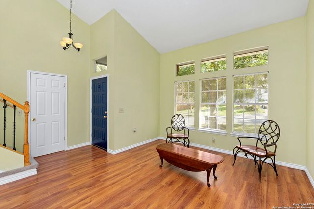 14619 hillside, San Antonio, TX 78233