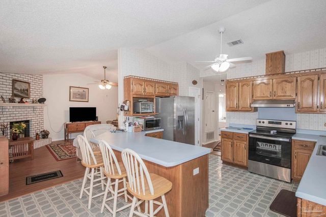 4412 Bellwood Cir, Pace, FL 32571