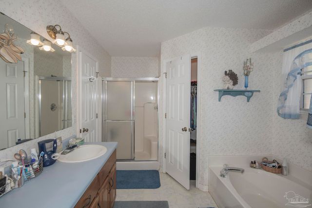 4412 Bellwood Cir, Pace, FL 32571