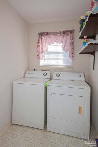 4412 Bellwood Cir, Pace, FL 32571