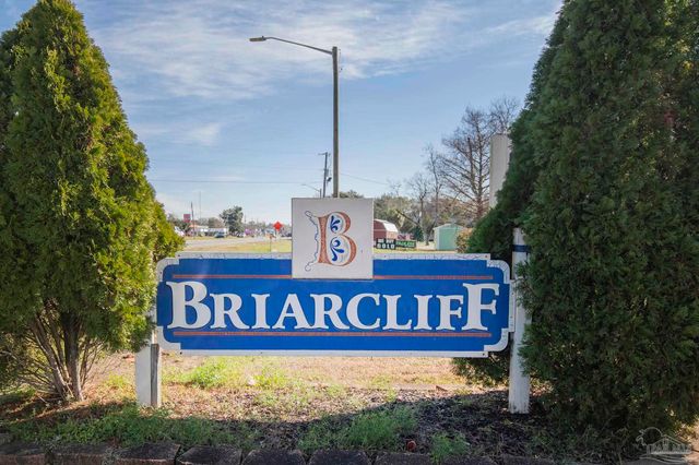 4412 Bellwood Cir, Pace, FL 32571