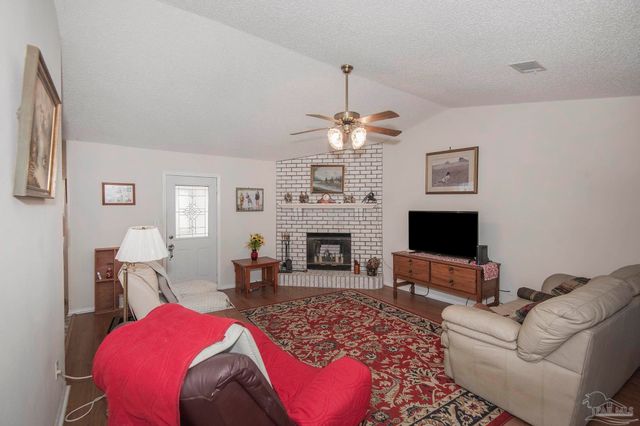 4412 Bellwood Cir, Pace, FL 32571