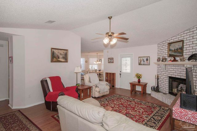 4412 Bellwood Cir, Pace, FL 32571