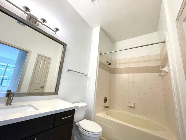 2222 Smith Street 238, Houston, TX 77002