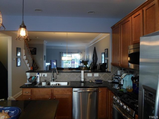 9211 Calabria Drive 120, Raleigh, NC 27617