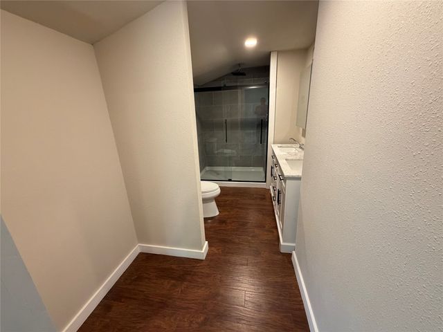 701 Olive Street, Cleburne, TX 76031
