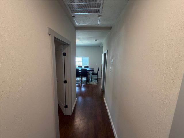 701 Olive Street, Cleburne, TX 76031
