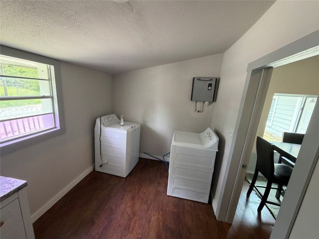 701 Olive Street, Cleburne, TX 76031
