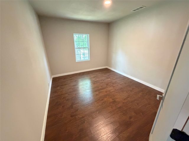 701 Olive Street, Cleburne, TX 76031