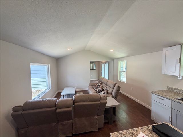 701 Olive Street, Cleburne, TX 76031