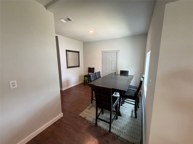 701 Olive Street, Cleburne, TX 76031