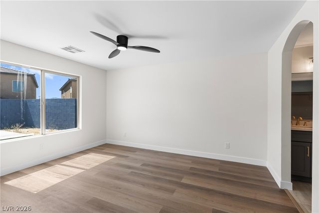 6575 Shining Sand Avenue, Las Vegas, NV 89142