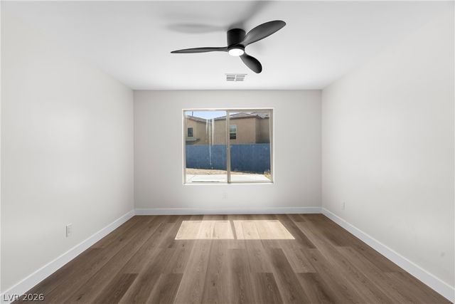 6575 Shining Sand Avenue, Las Vegas, NV 89142