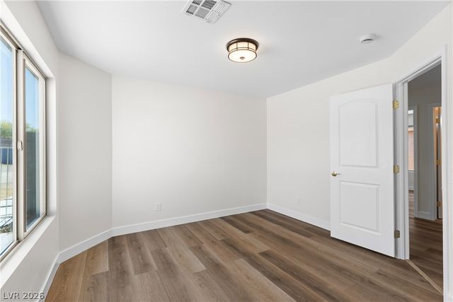 6575 Shining Sand Avenue, Las Vegas, NV 89142