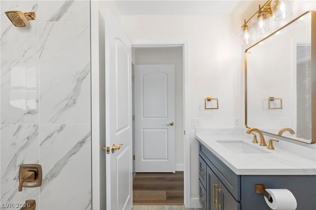 6575 Shining Sand Avenue, Las Vegas, NV 89142