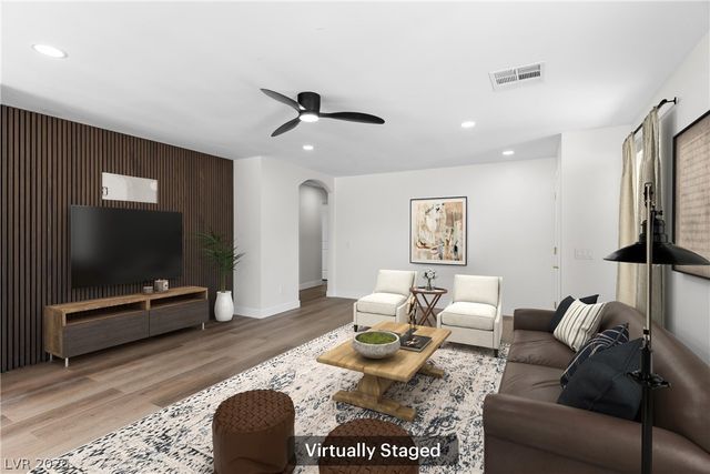 6575 Shining Sand Avenue, Las Vegas, NV 89142