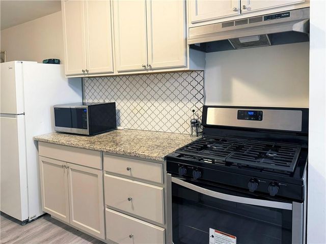 2621 Abner Place NW, Atlanta, GA 30318