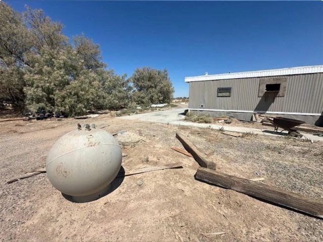 30453 Berry, Newberry Springs, CA 92365