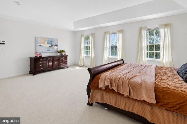 10 JEWEL RD, Princeton Junction, NJ 08550