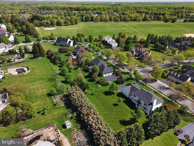 10 JEWEL RD, Princeton Junction, NJ 08550
