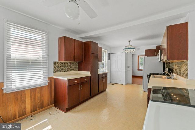 14 RIDGEMOOR RD, Baltimore, MD 21221