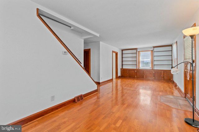 14 RIDGEMOOR RD, Baltimore, MD 21221