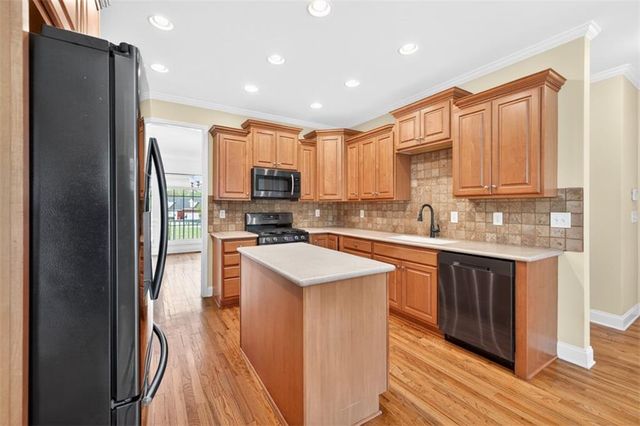 81 Emma Circle, Hoschton, GA 30548