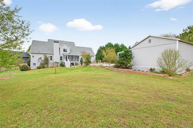 81 Emma Circle, Hoschton, GA 30548