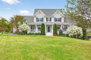 81 Emma Circle, Hoschton, GA 30548