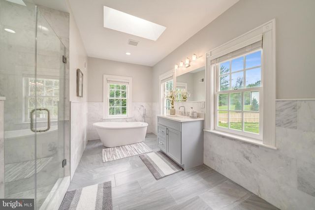 1111 TOWLSTON RD, Mclean, VA 22102