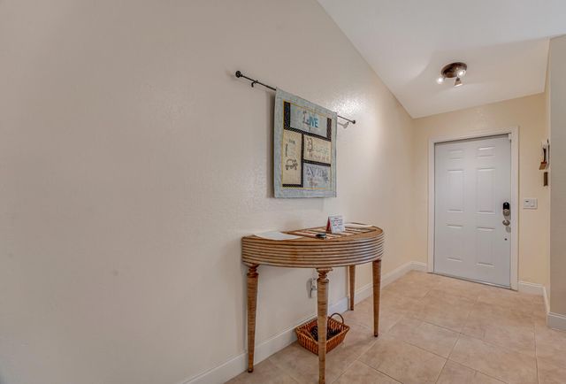 427 Las Palmas Street, Royal Palm Beach, FL 33411