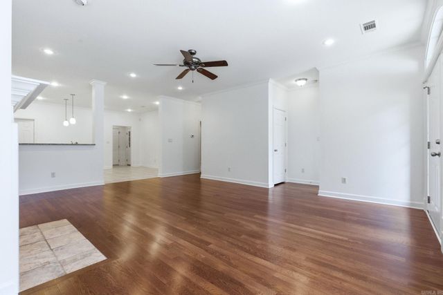 27 Taylor Park Loop, Little Rock, AR 72211