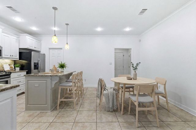 27 Taylor Park Loop, Little Rock, AR 72211