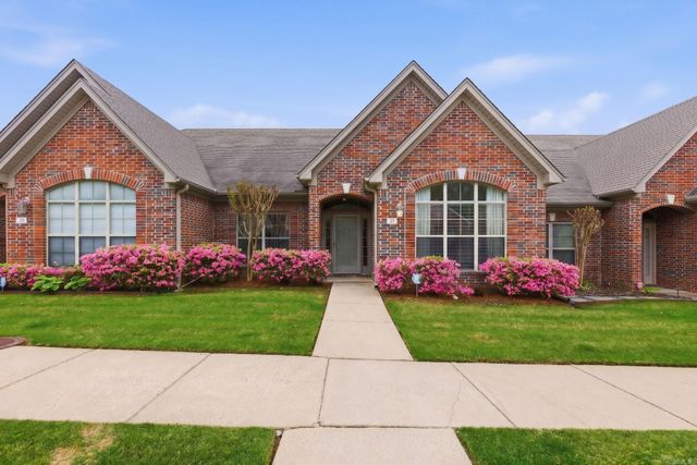 27 Taylor Park Loop, Little Rock, AR 72211