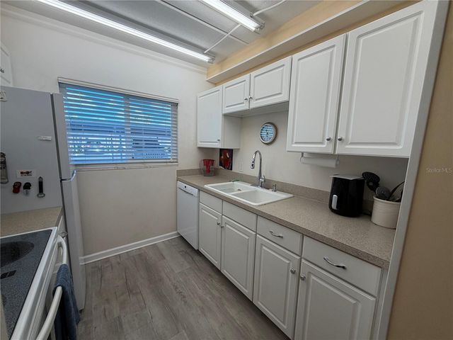 649 TAMIAMI TRAIL S 111, Venice, FL 34285