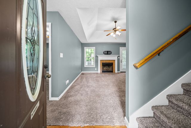 664 Deer Ridge Dr, Clarksville, TN 37042