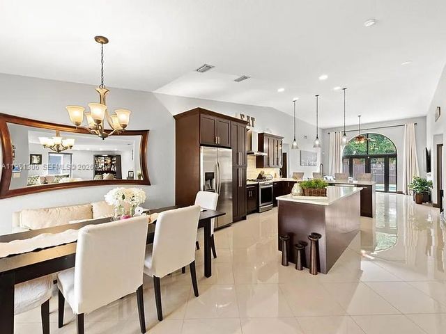 14801 SW 154th Ct, Miami, FL 33196