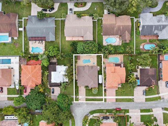 14801 SW 154th Ct, Miami, FL 33196