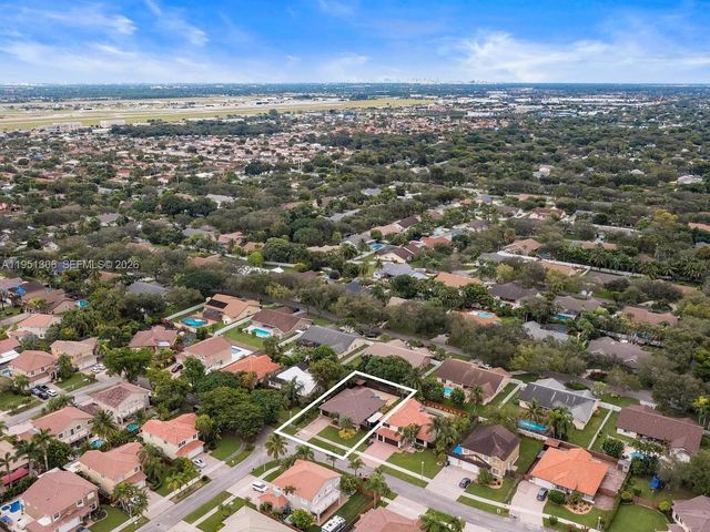 14801 SW 154th Ct, Miami, FL 33196