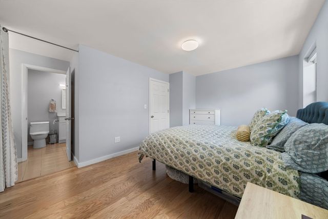 376 Commercial Street 2B, Boston, MA 02109