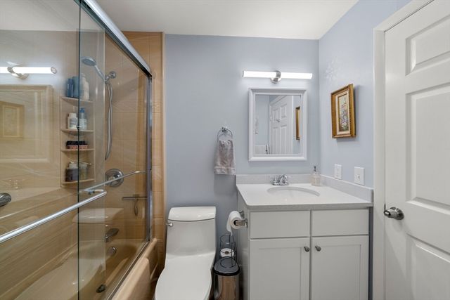 376 Commercial Street 2B, Boston, MA 02109
