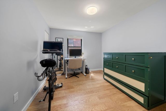 376 Commercial Street 2B, Boston, MA 02109